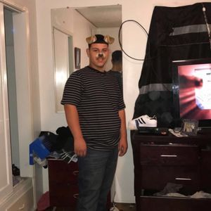 Meet your Posher, Andres